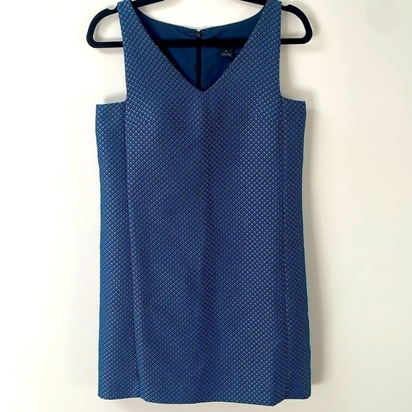 NWOT Club Monaco Blue white Dotted Jacquard Shift Dress sleeveless v neck SZ 0 - Picture 1 of 13